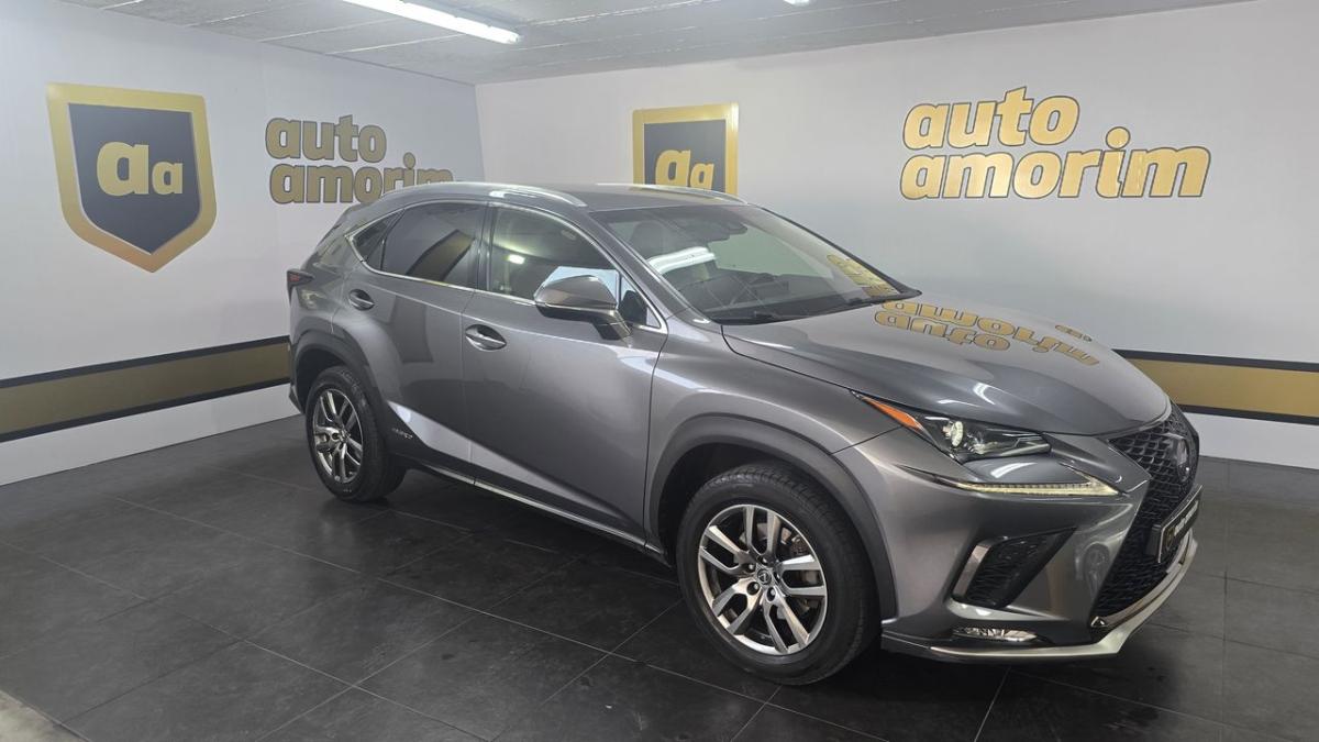 lexus-nx-2018-hibrido-a-gasolina-2494cc