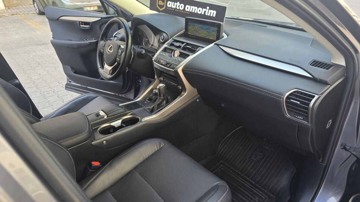 lexus-nx-2018-hibrido-a-gasolina-2494cc