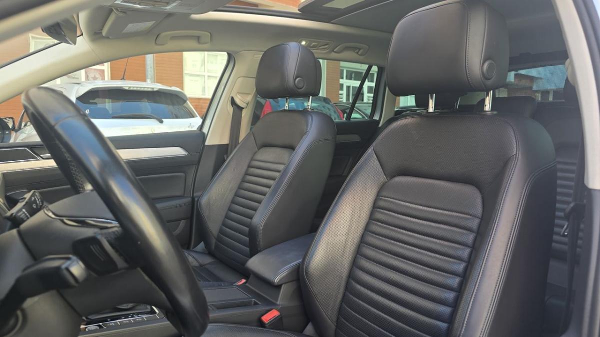 volkswagen-passat-variant-2015-diesel-1968cc