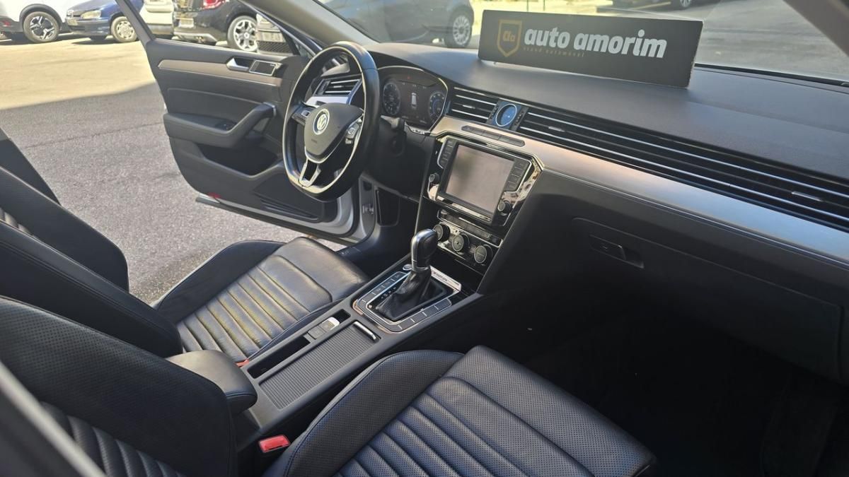 volkswagen-passat-variant-2015-diesel-1968cc