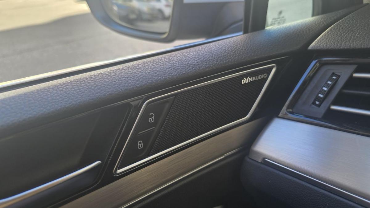 volkswagen-passat-variant-2015-diesel-1968cc