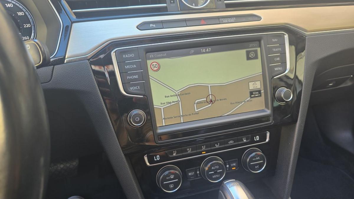 volkswagen-passat-variant-2015-diesel-1968cc