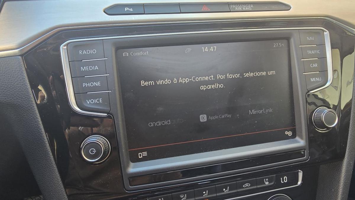 volkswagen-passat-variant-2015-diesel-1968cc