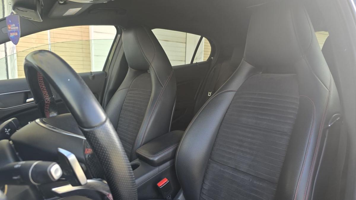 mercedes-benz-gla-2018-diesel-2143cc