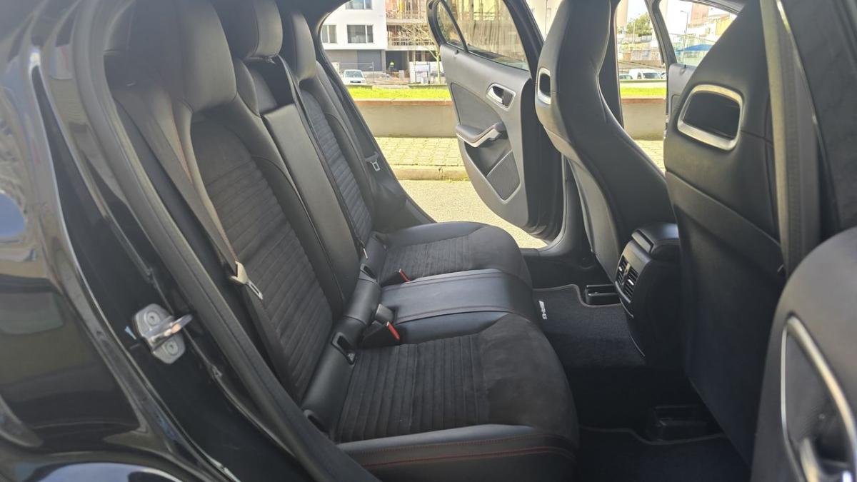 mercedes-benz-gla-2018-diesel-2143cc