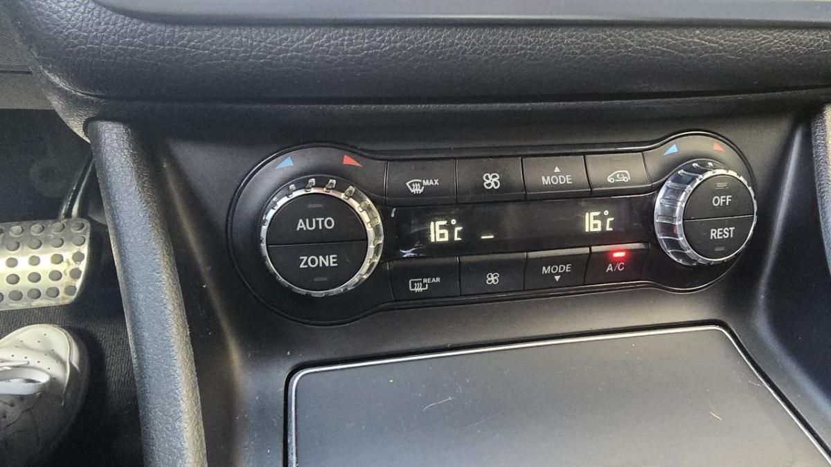 mercedes-benz-gla-2018-diesel-2143cc
