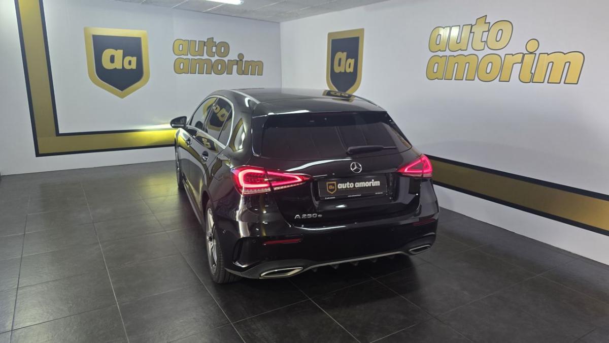 mercedes-benz-classe-a-2020-hibrido-a-gasolina-1332cc