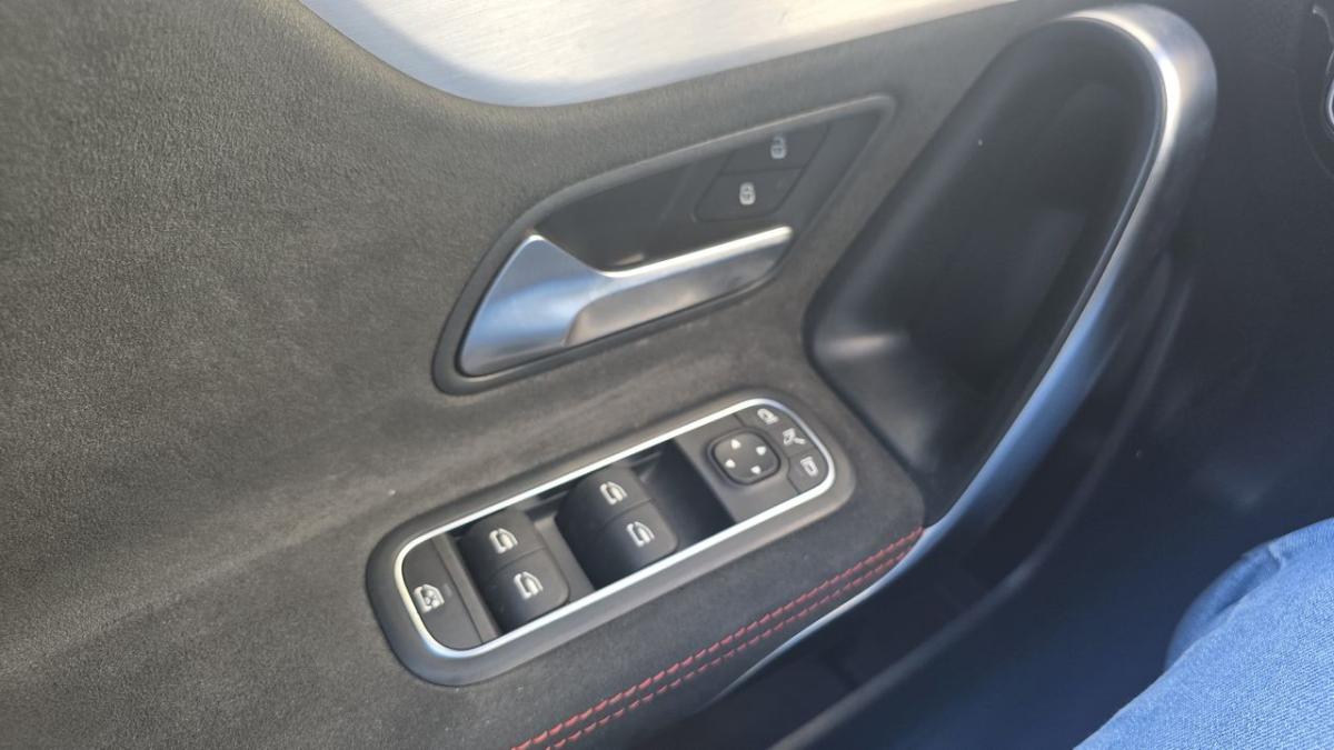 mercedes-benz-classe-a-2020-hibrido-a-gasolina-1332cc