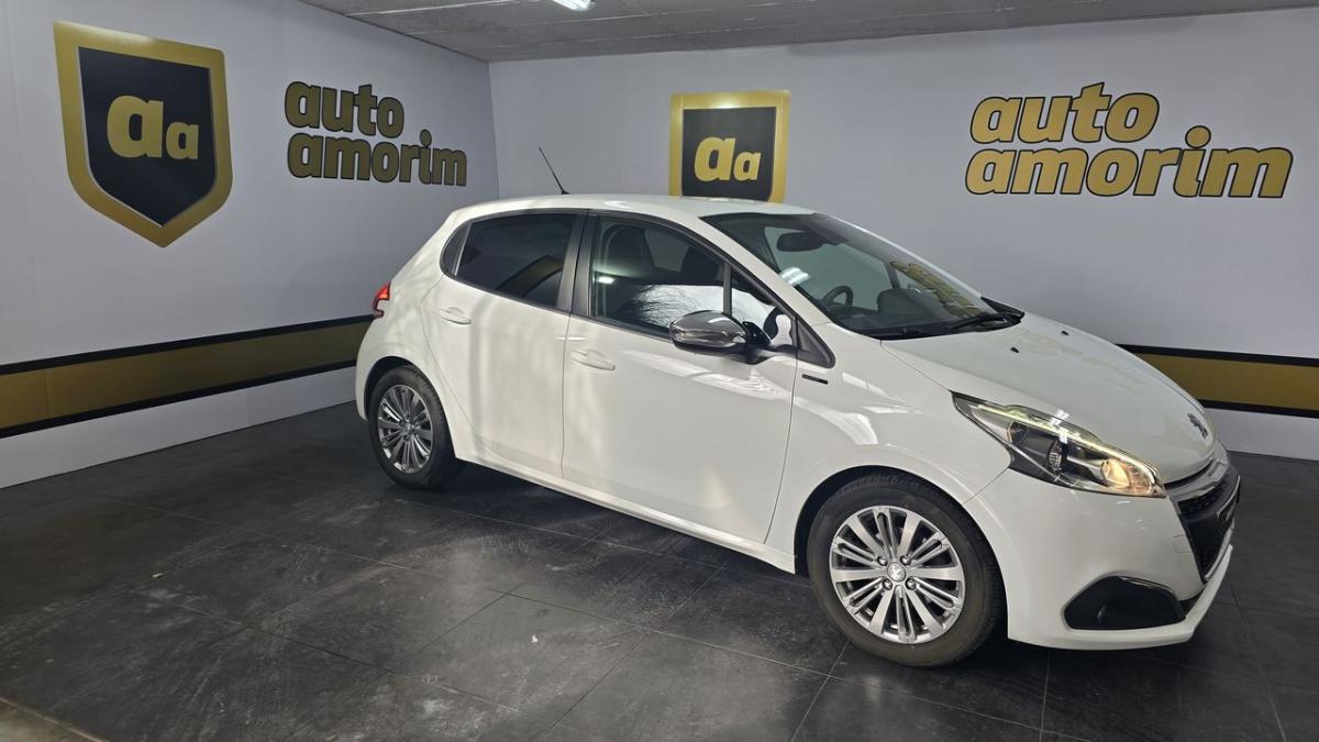 peugeot-208-2019-diesel-1499cc