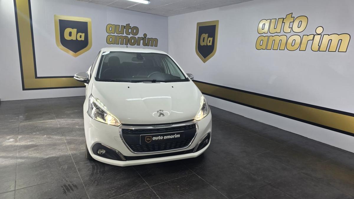 peugeot-208-2019-diesel-1499cc
