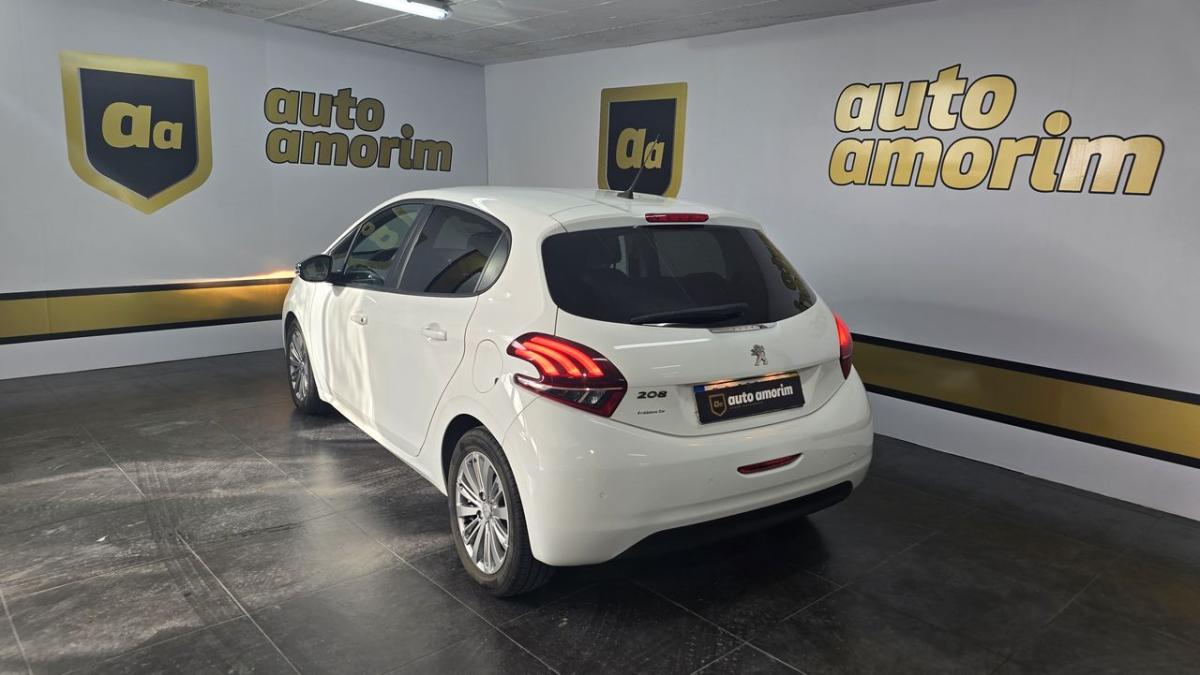 peugeot-208-2019-diesel-1499cc