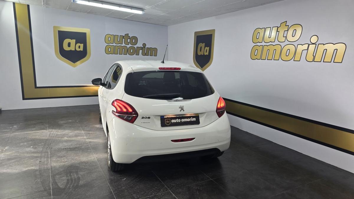 peugeot-208-2019-diesel-1499cc