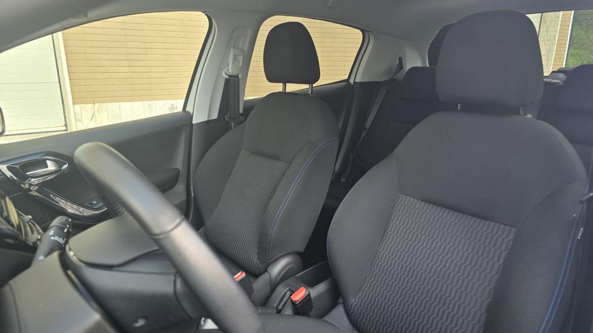 peugeot-208-2019-diesel-1499cc