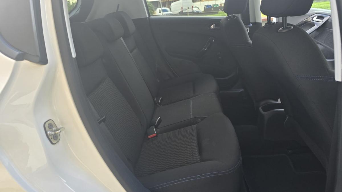 peugeot-208-2019-diesel-1499cc