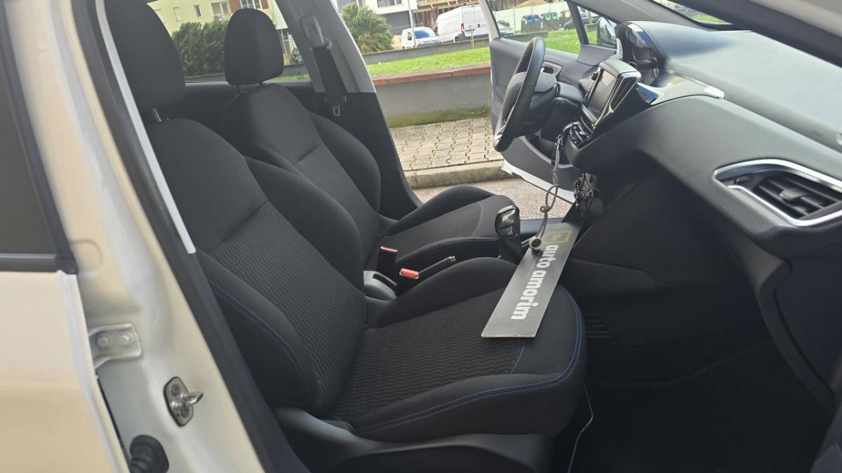 peugeot-208-2019-diesel-1499cc