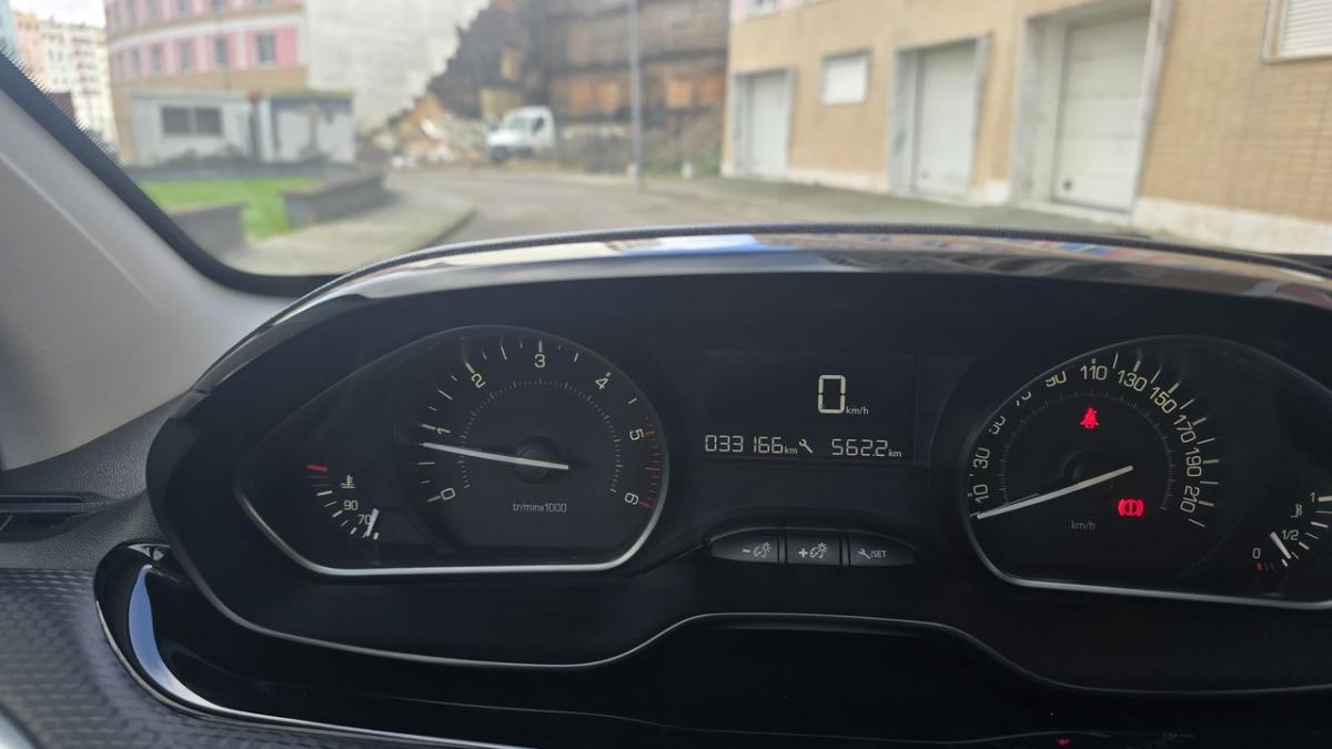 peugeot-208-2019-diesel-1499cc