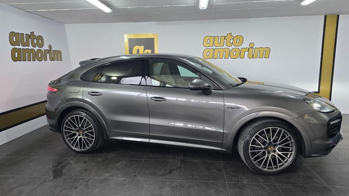 porsche-cayenne-2022-hibrido-a-gasolina-2995cc