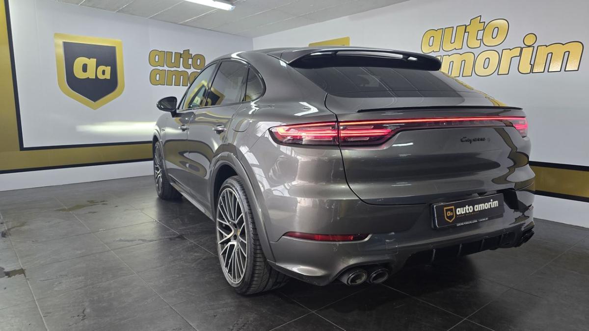 porsche-cayenne-2022-hibrido-a-gasolina-2995cc