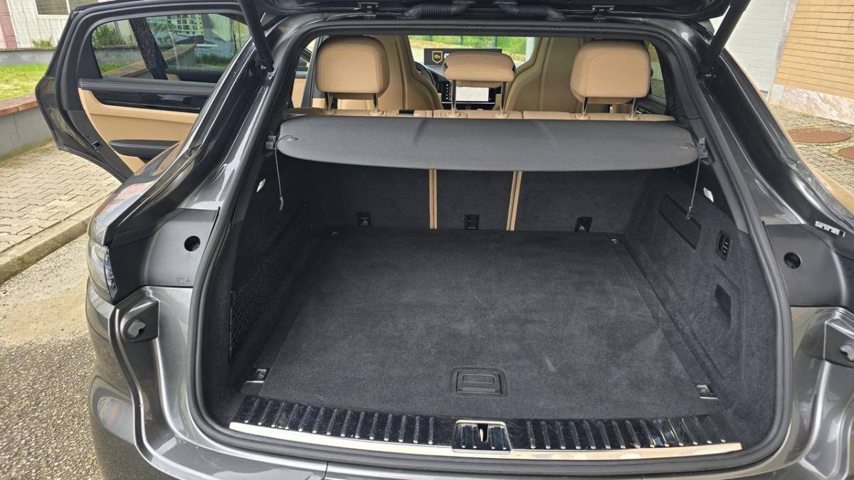 porsche-cayenne-2022-hibrido-a-gasolina-2995cc