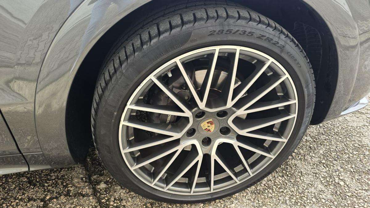 porsche-cayenne-2022-hibrido-a-gasolina-2995cc