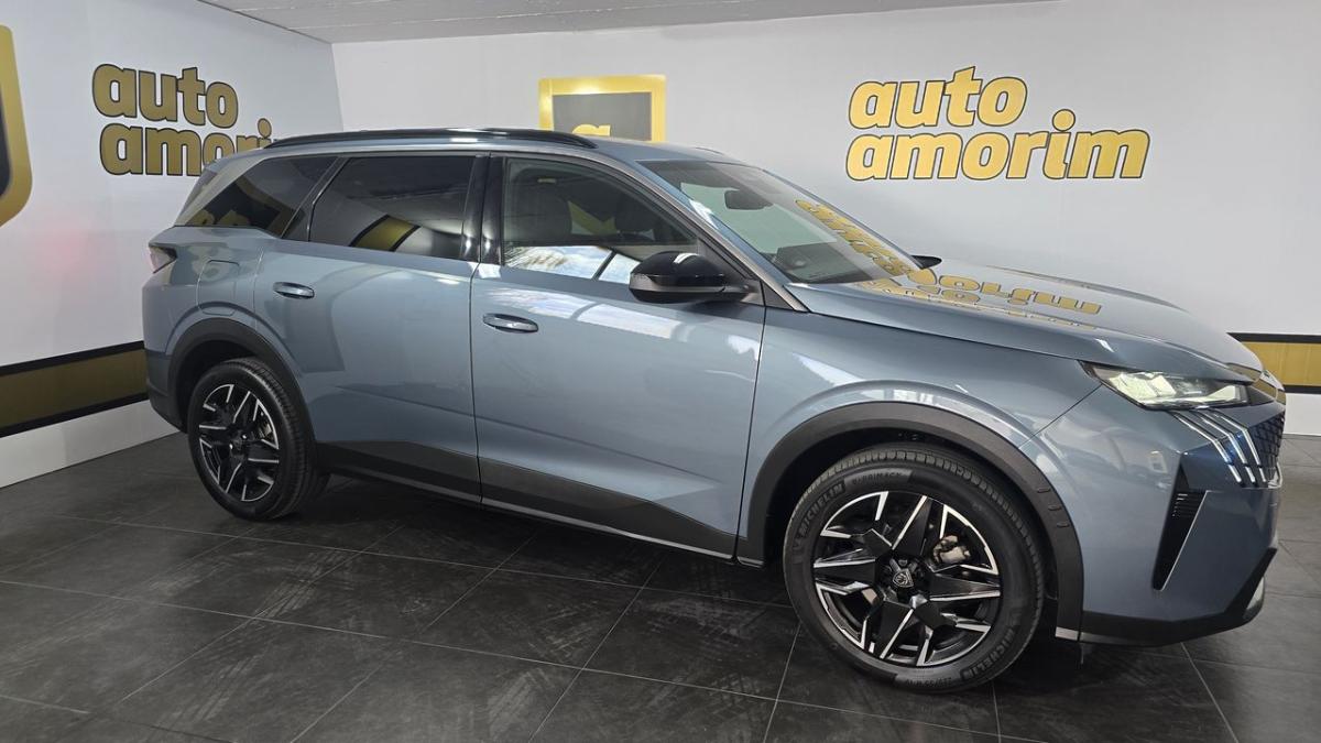 peugeot-5008-2024-gasolina-1199cc