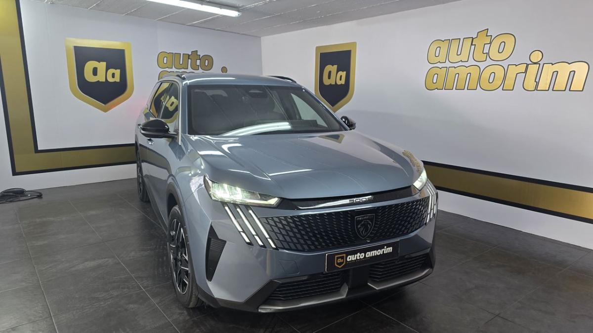 peugeot-5008-2024-gasolina-1199cc