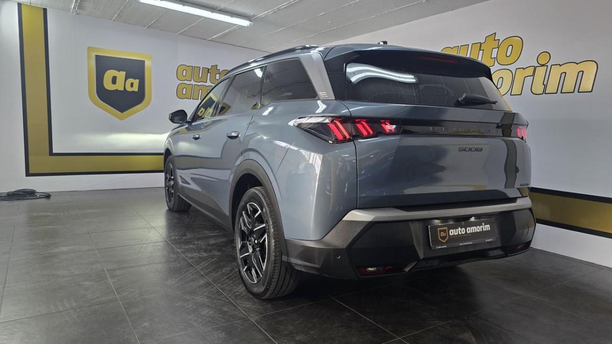 peugeot-5008-2024-gasolina-1199cc