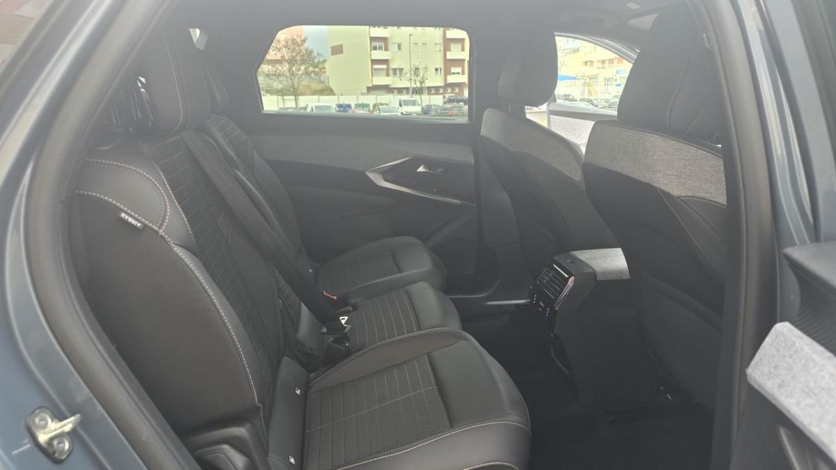 peugeot-5008-2024-gasolina-1199cc