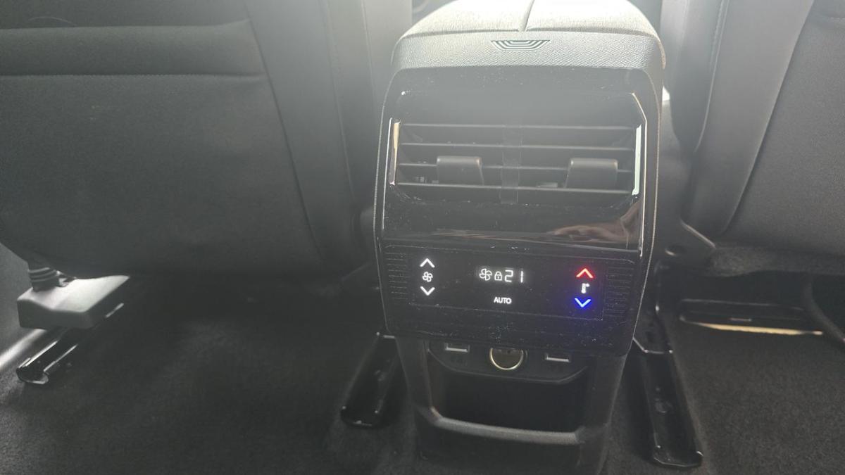 peugeot-5008-2024-gasolina-1199cc