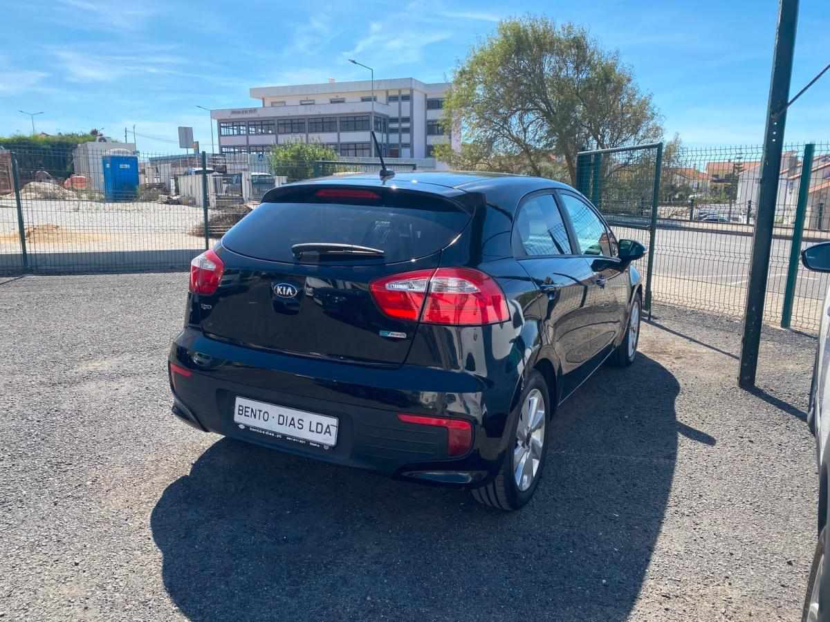 kia-rio-2017-diesel-1120cc