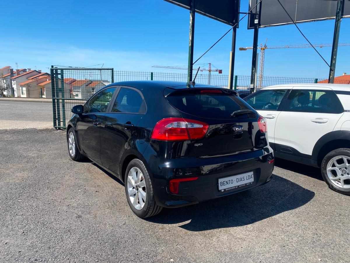 kia-rio-2017-diesel-1120cc