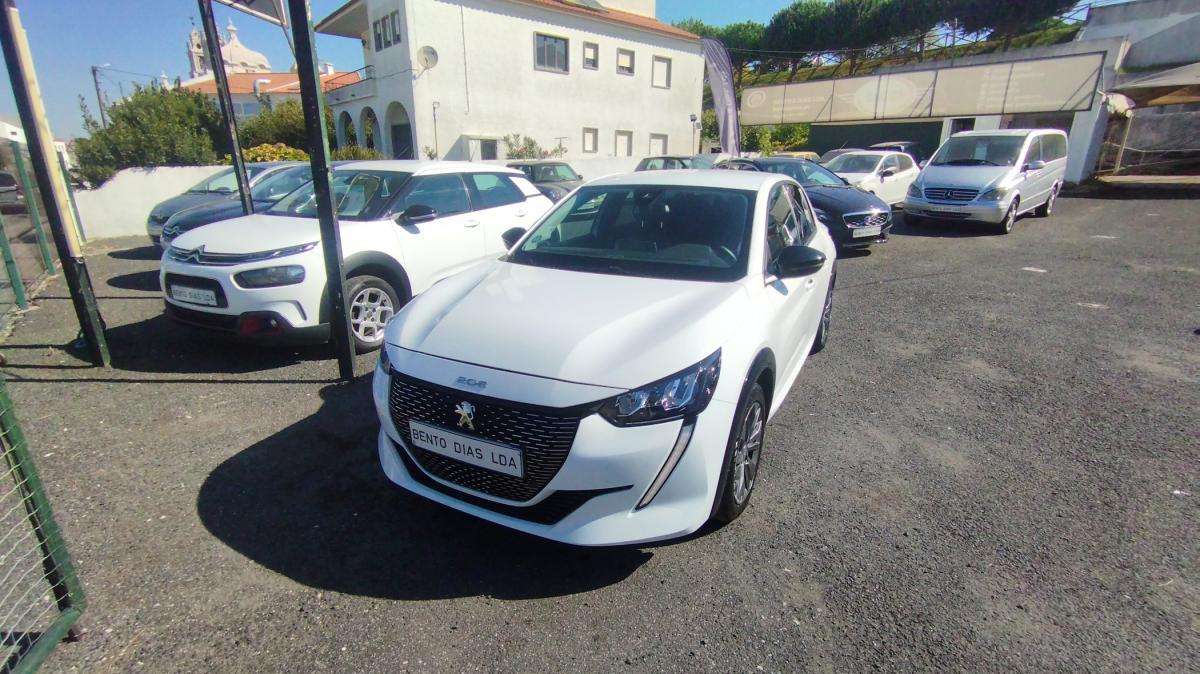peugeot-208-2023-eletrico-0cc