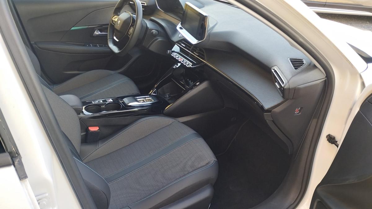 peugeot-208-2023-eletrico-0cc