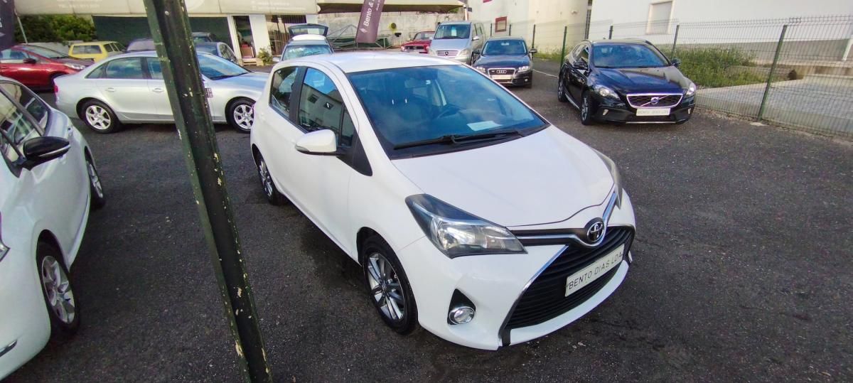 toyota-yaris-2015-gasolina-1329cc