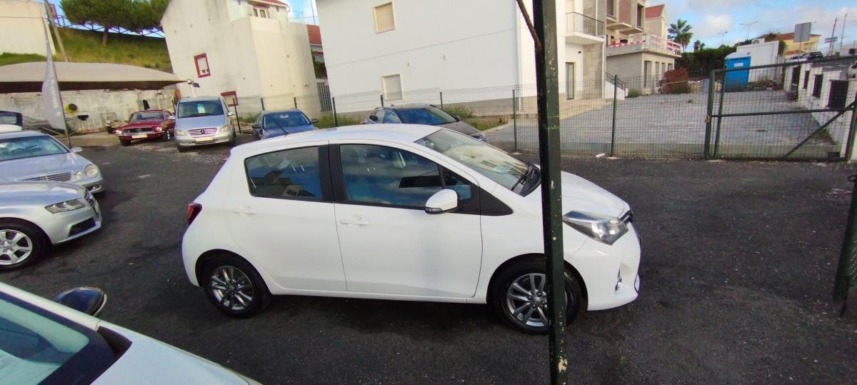 toyota-yaris-2015-gasolina-1329cc