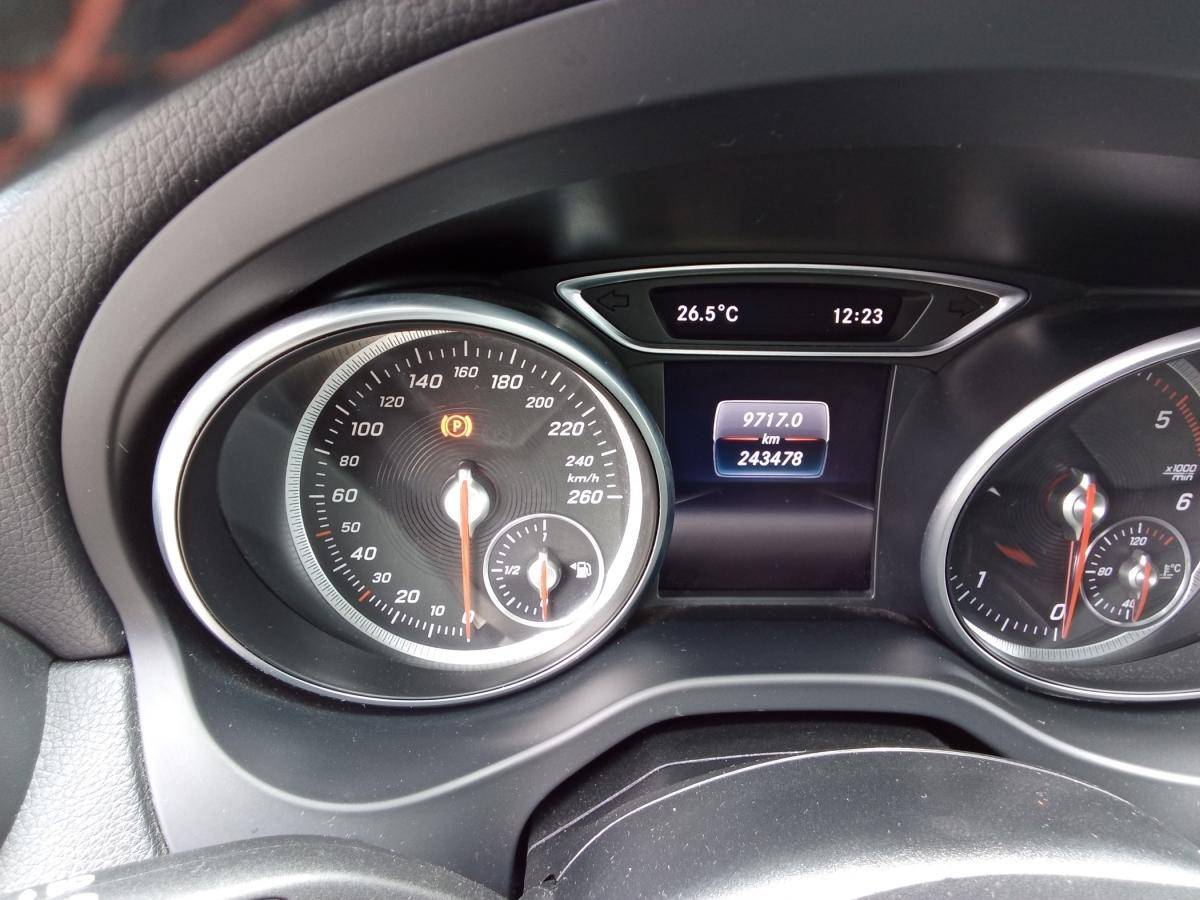 mercedes-benz-cla-2016-diesel-1461cc