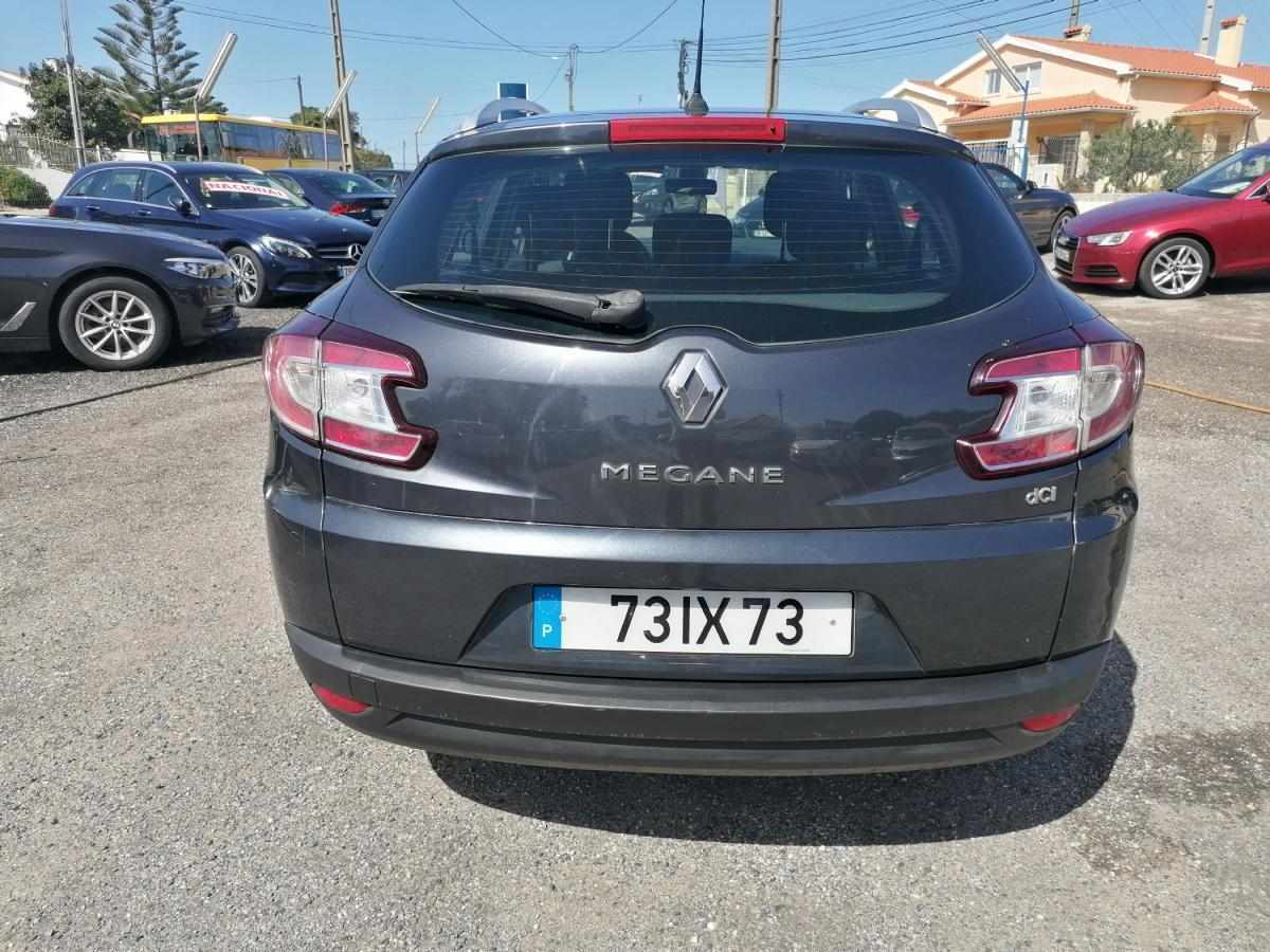 renault-megane-sport-tourer-2010-diesel-1461cc