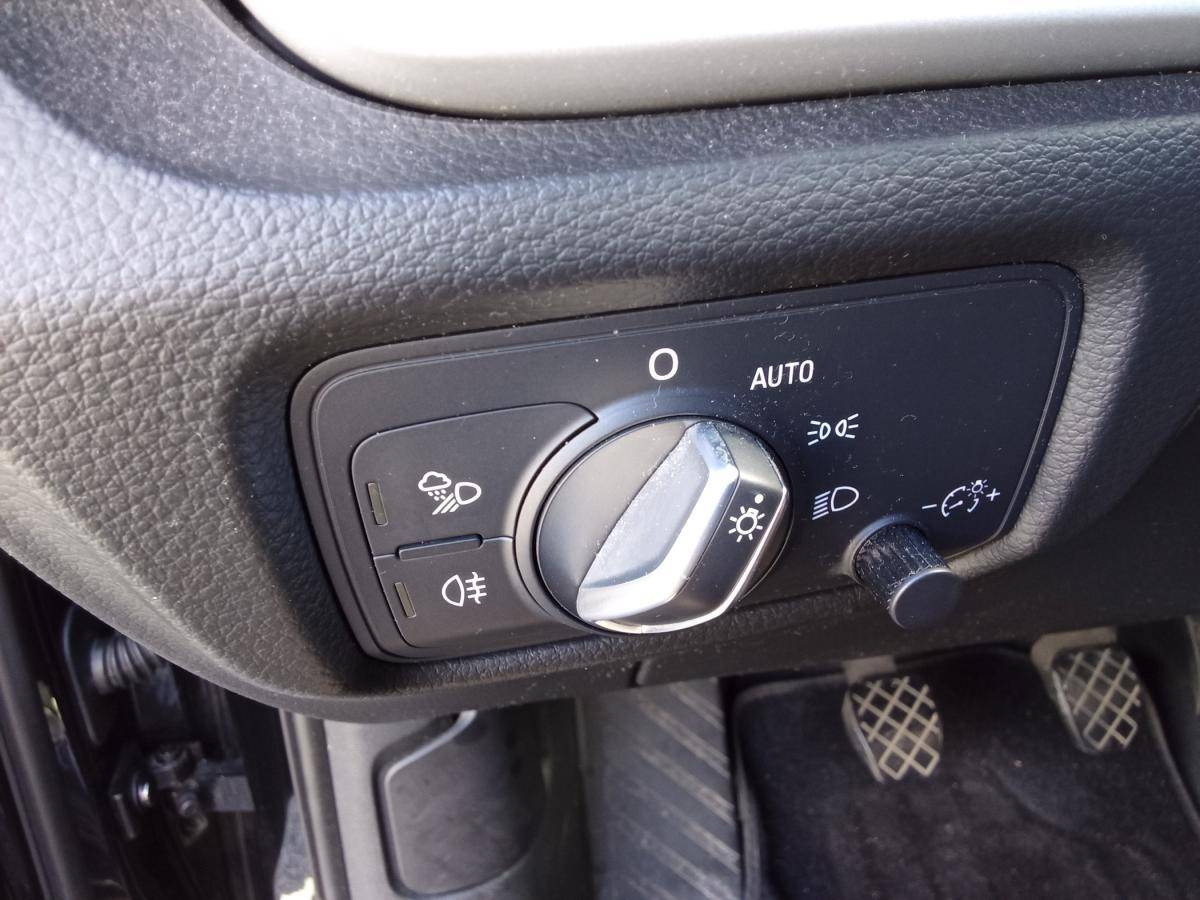 audi-a3-sportback-2017-diesel-1598cc