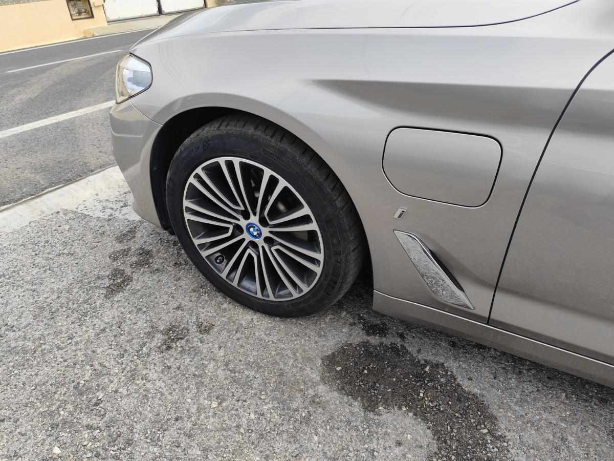 bmw-serie-5-2017-hibrido-a-gasolina-1998cc