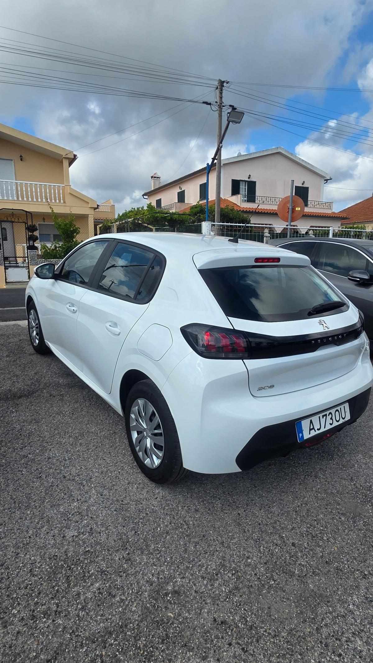 peugeot-208-2021-gasolina-1199cc