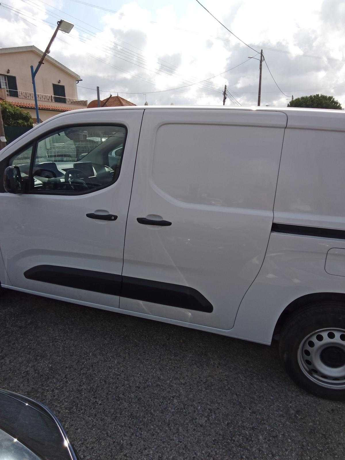 peugeot-partner-2024-diesel-1499cc