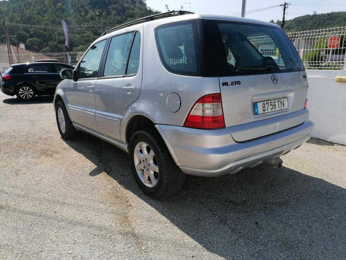 mercedes-benz-classe-m-2002-diesel-2685cc