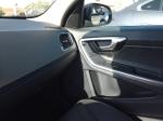 volvo-v60-2015-hibrido-a-diesel-2400cc