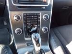 volvo-v60-2015-hibrido-a-diesel-2400cc