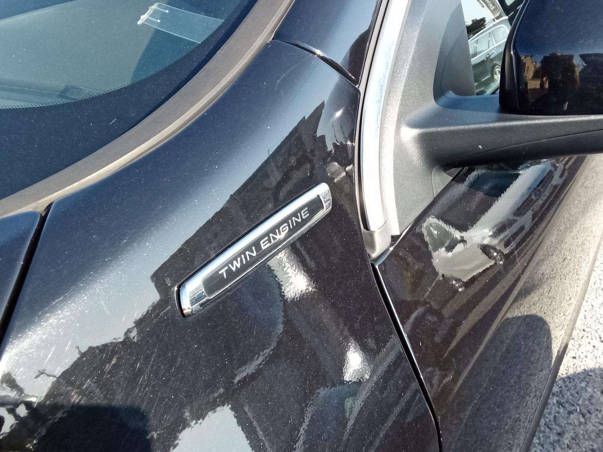 volvo-v60-2015-hibrido-a-diesel-2400cc