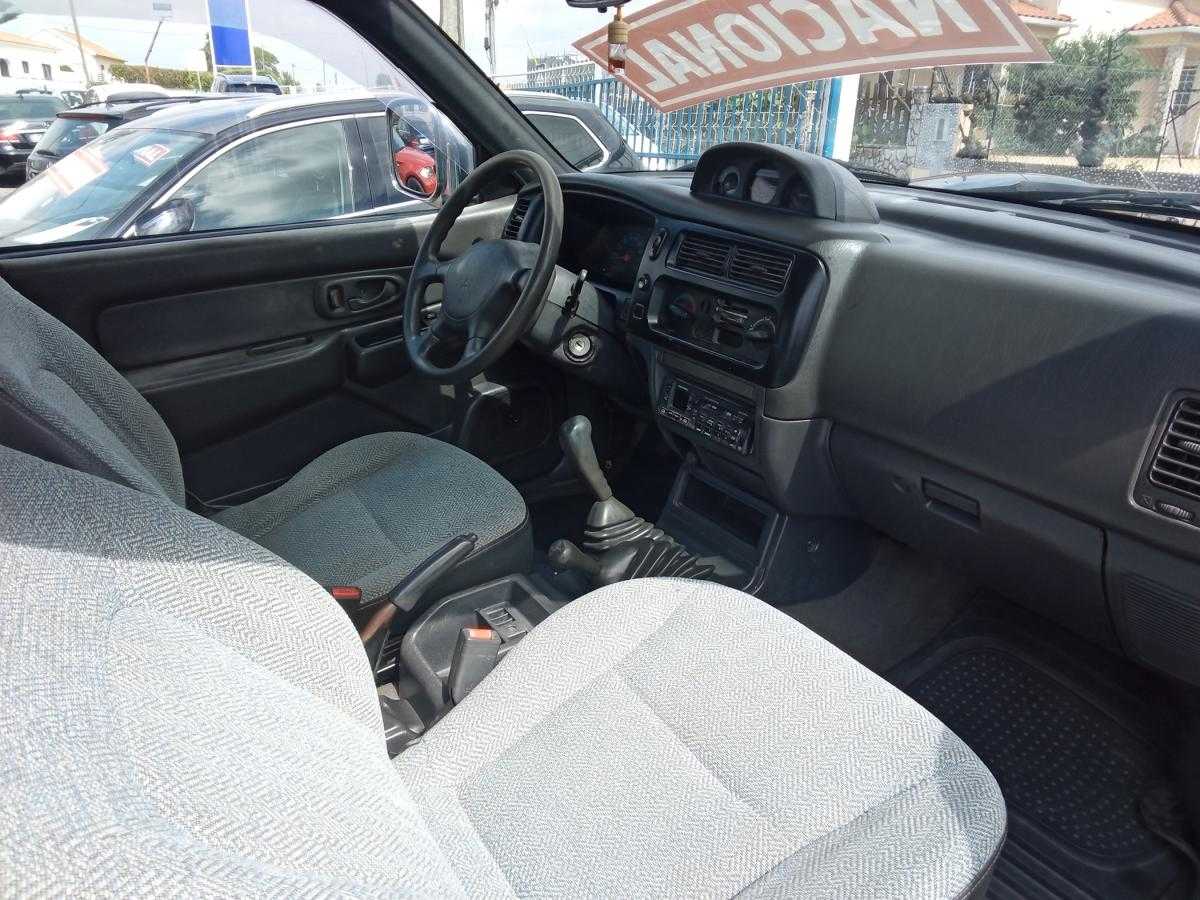 mitsubishi-l200-1998-diesel-2477cc
