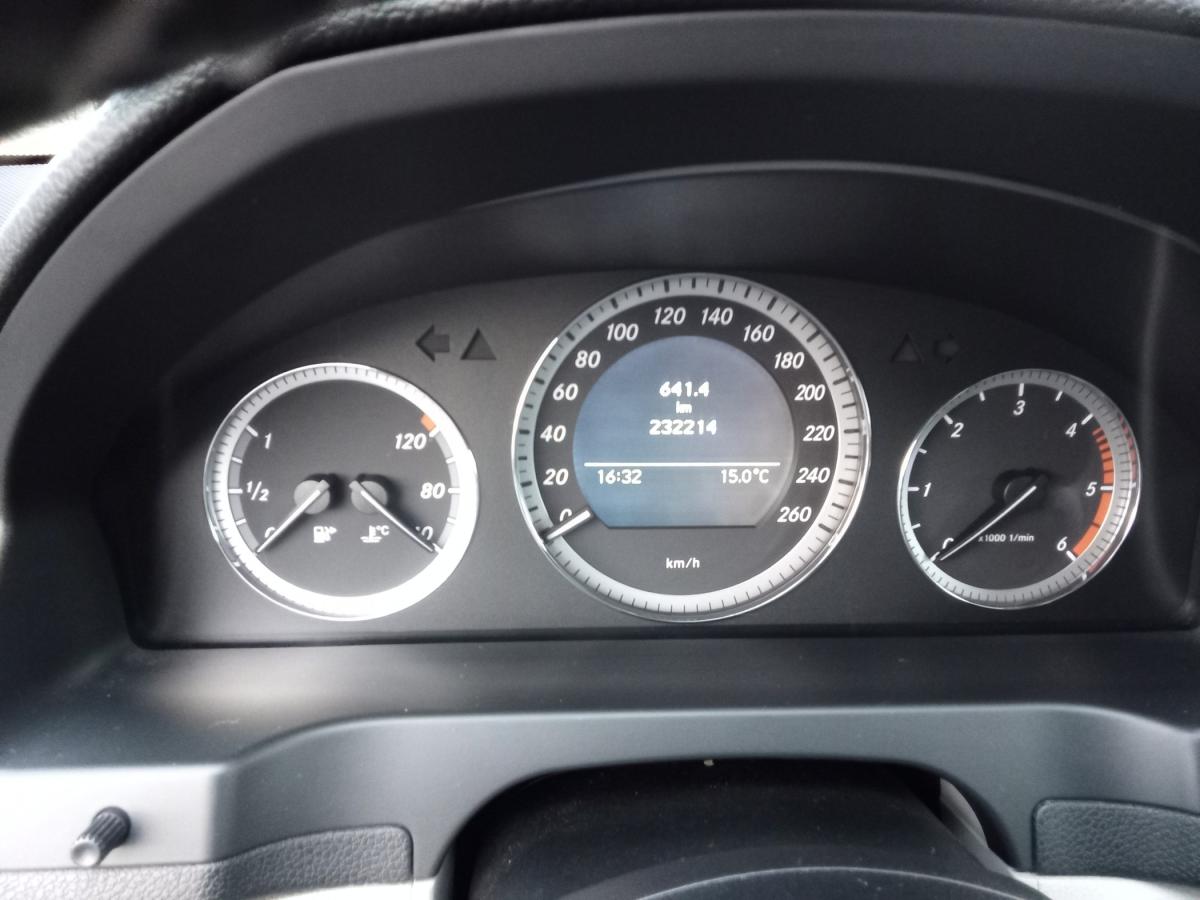 mercedes-benz-classe-c-2011-diesel-2143cc