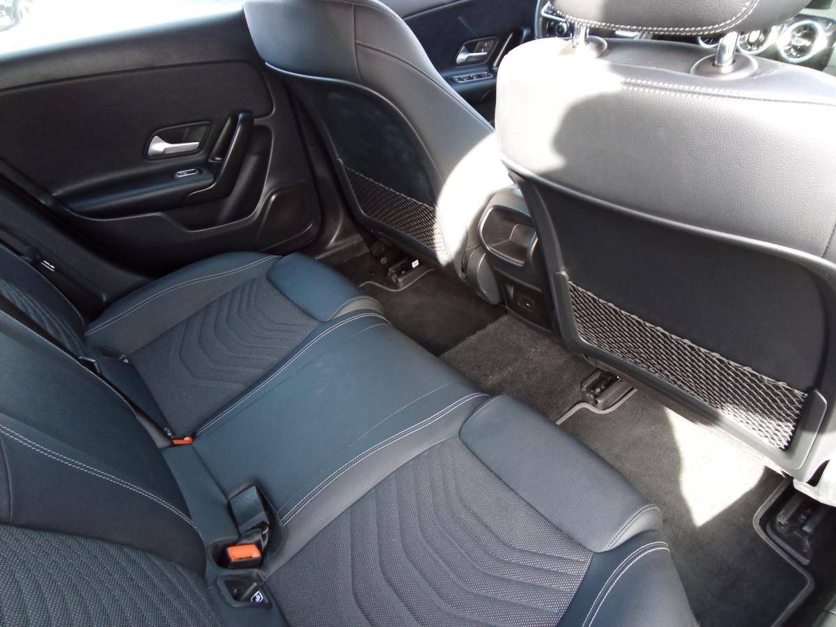 mercedes-benz-classe-a-2023-hibrido-a-gasolina-1332cc