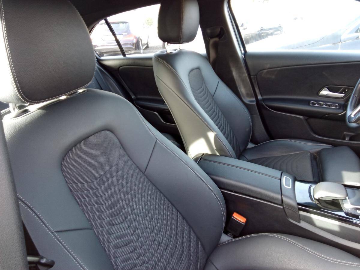 mercedes-benz-classe-a-2023-hibrido-a-gasolina-1332cc