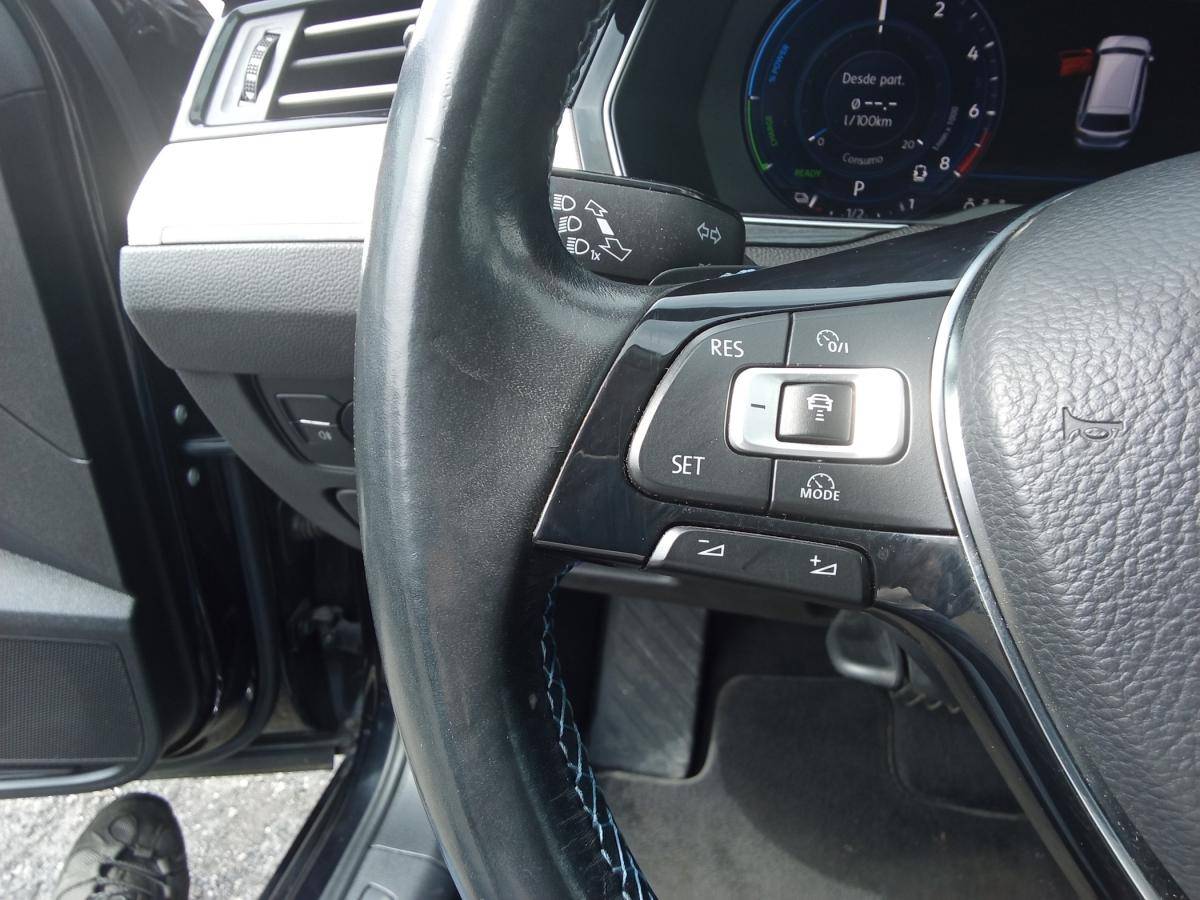 volkswagen-passat-variant-2017-hibrido-a-gasolina-1395cc